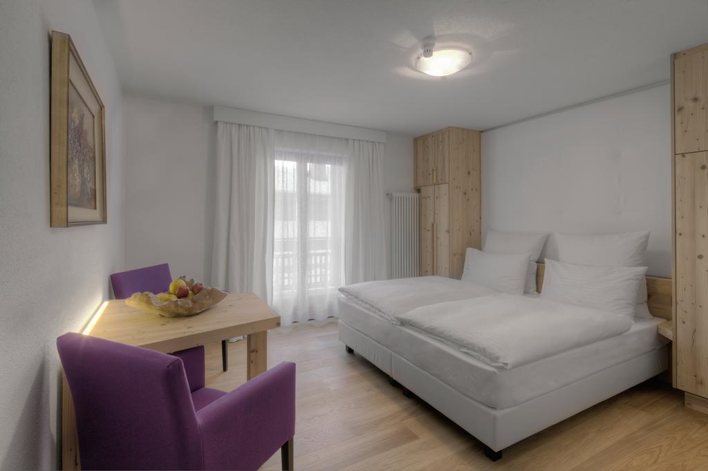 Hotel Conturines سان كاسيانو المظهر الخارجي الصورة